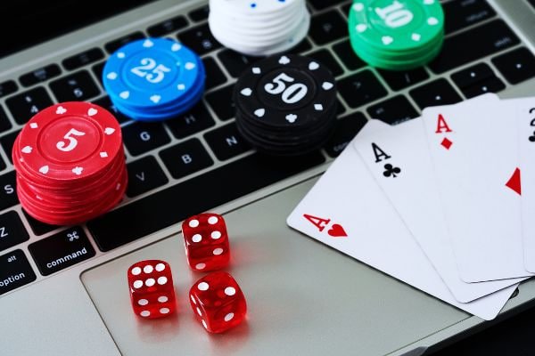 Kategori olahraga dan hiburan virtual di kuatjp